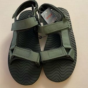 NWT - Cat & Jack Adjustable Sandals